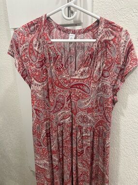 Old Navy Red and Pink Paisley Midi Dress